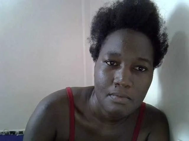 sweet-saffron on BongaCams 