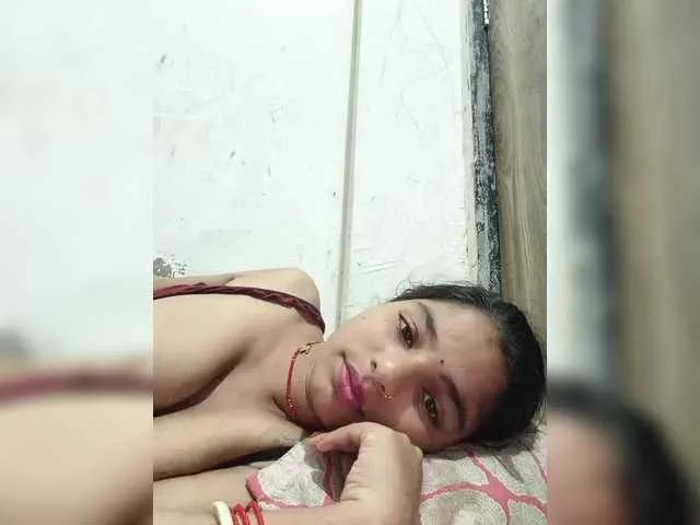 Offline Tunnidelhi on BongaCams