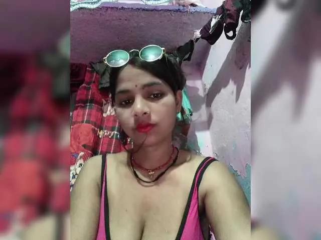 Offline Tunnidelhi on BongaCams