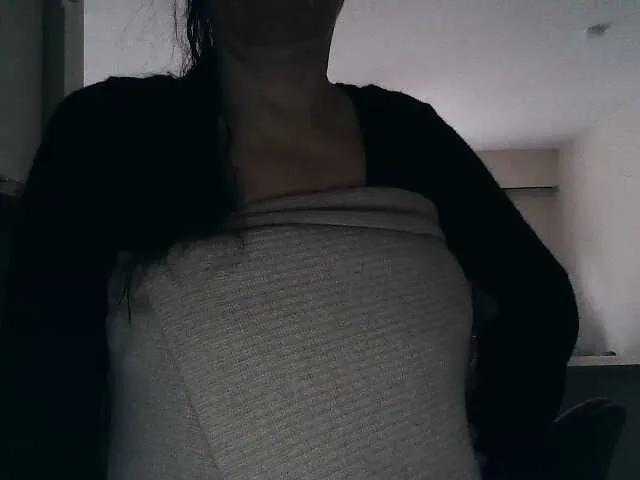 BongaCams UllimOhi is Freechat UllimOhi — Flirt, smart men, interesting conversations, expensive gifts