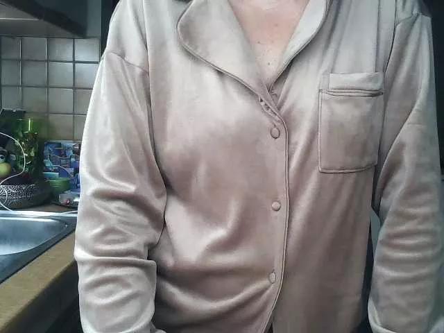 Offline UllimOhi on BongaCams