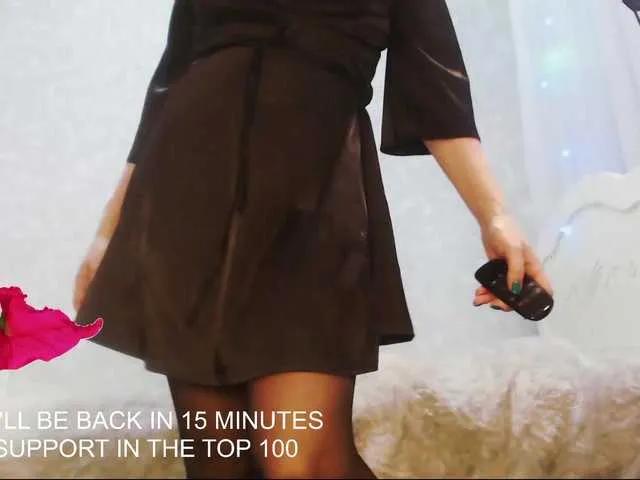 Offline Va-len-cia on BongaCams