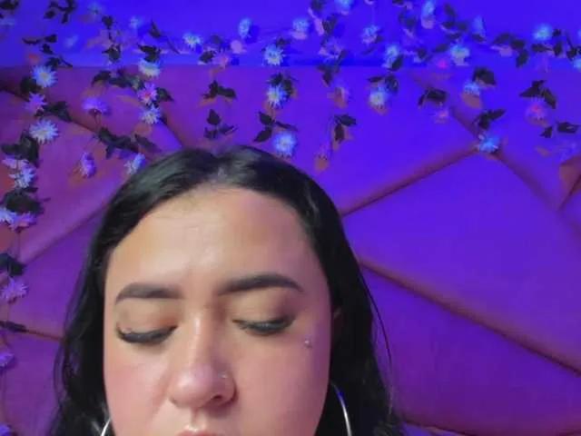 Offline VictoriaRossy on BongaCams