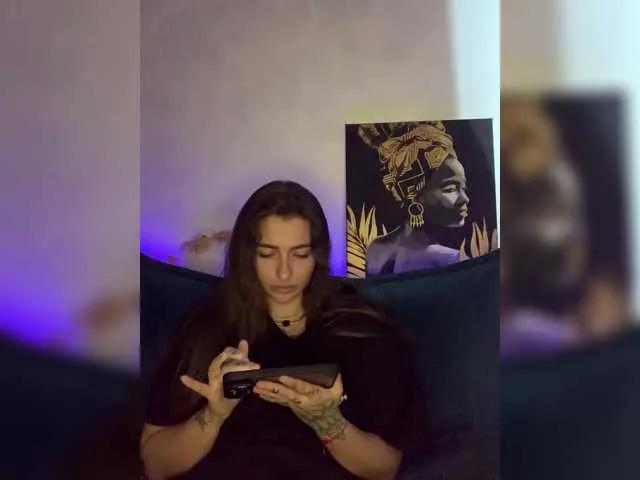 Offline WILDGIRL on BongaCams