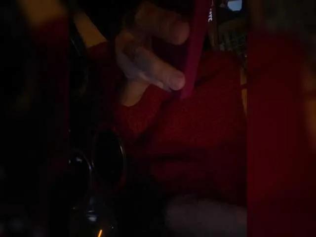 Offline YuGoVi on BongaCams