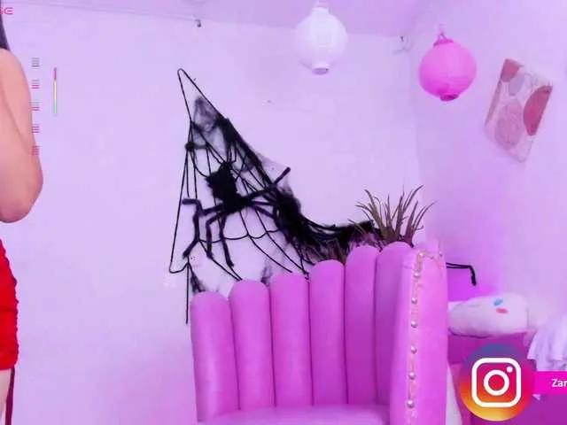 Zaradavis on BongaCams 