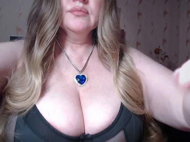Offline Zipper1970 on BongaCams