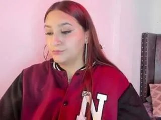 alaia-cute on CamSoda 