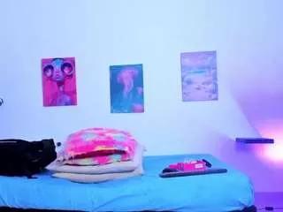 Offline alana-111 on CamSoda