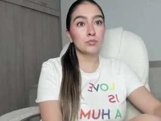 Freechat alexyferrer on CamSoda