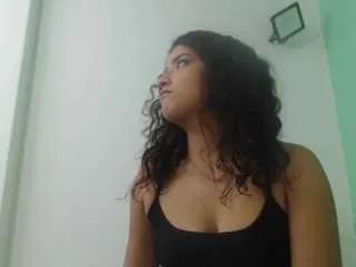 Offline alisontitsmilk19 on CamSoda