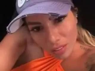 amyhonney — thanks for being with me [28 tokens remaining]