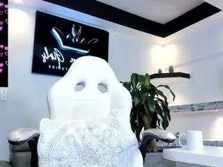 Freechat ana-ruiz on CamSoda