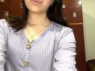 ananyagonzalez on CamSoda 