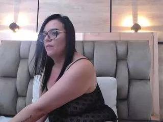 Offline anette-cooper on CamSoda