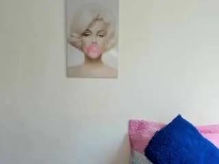 Offline angelica-ryvera on CamSoda