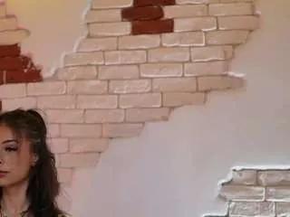 Freechat angelinacapri on CamSoda