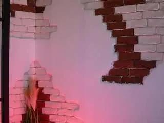 Freechat angelinacapri on CamSoda