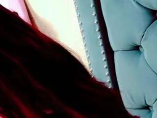 annejulienne on CamSoda 