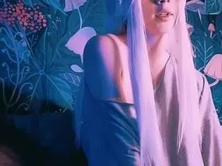 Offline babemostrella on CamSoda