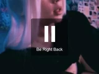 Offline babemostrella on CamSoda