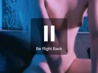 Offline babemostrella on CamSoda