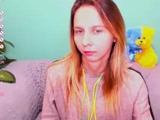 Offline beellami on CamSoda