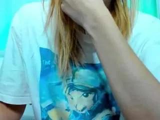 Offline beellami on CamSoda