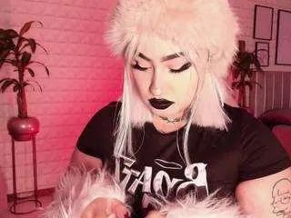 Offline bella-green on CamSoda