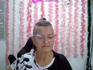 Offline bety-cum2 on CamSoda