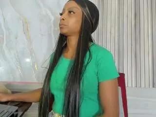 Freechat briannachelsea on CamSoda