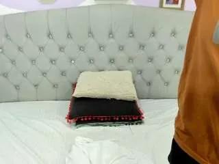 Offline briyithmena on CamSoda