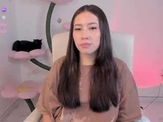 Freechat bubble-gum on CamSoda