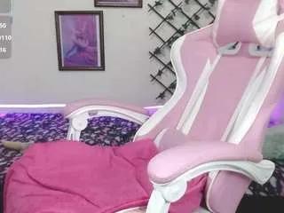 Offline camila2dirty on CamSoda