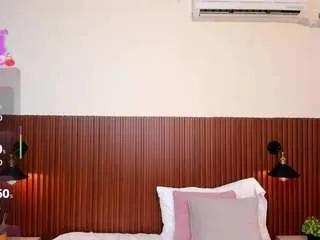 Offline channelbrunnette on CamSoda