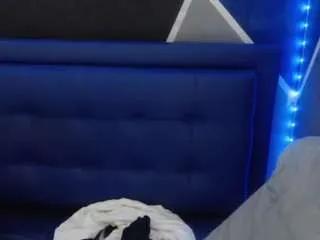 Offline cherry-lov3 on CamSoda