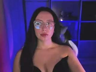 Offline christymia on CamSoda