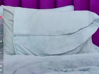 Offline collegepawg on CamSoda