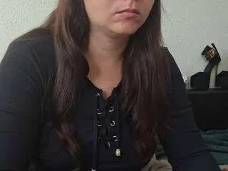 Freechat cyndeewinter on CamSoda