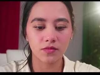 Offline dafnee-ds on CamSoda