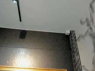 dalaymoore on CamSoda 