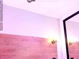 Offline deboraevans on CamSoda