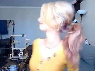 Offline earlenecleeton on CamSoda