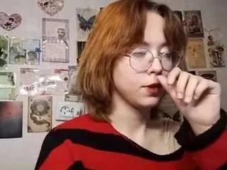 Offline edithblakeman on CamSoda