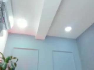 Offline elisa-castrillon on CamSoda