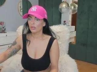 Offline elisabaxter on CamSoda