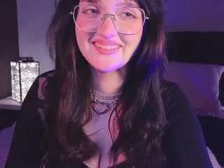 Offline elliejay1 on CamSoda