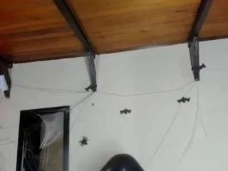 emiliwilliams — oil tits [GOAL MET]