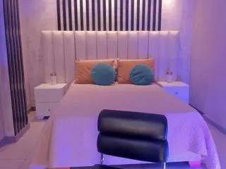 Offline emilyjohnsonx1 on CamSoda