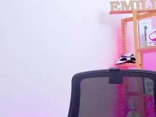 Offline emilysanderss on CamSoda